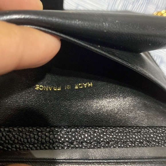 Chanel caviar wallet -converted to a WOC. Small and there is an insert included - Picture 14 of 17